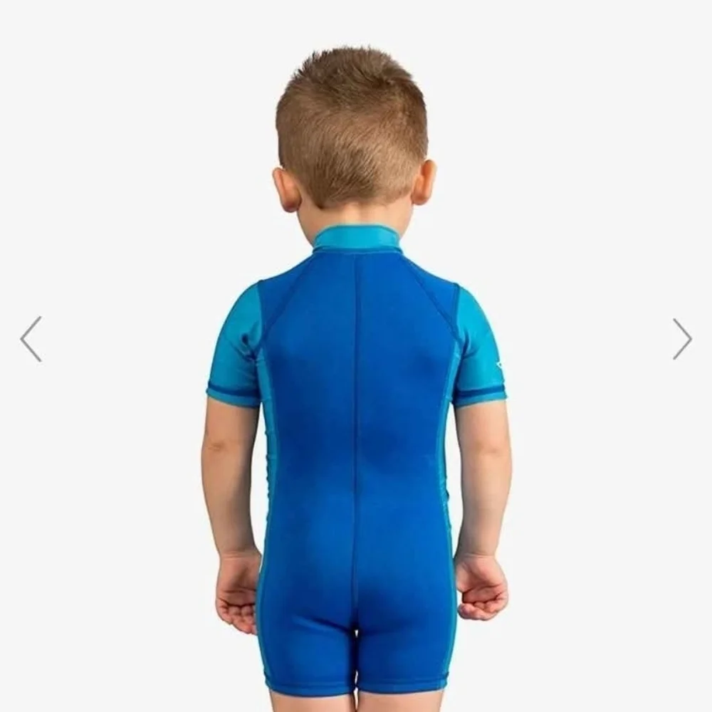 NWT Blue Rashguard with Short Sleeves and Sun Protection ~4T - Picture 3 of 6